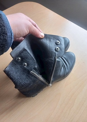 Kürklü Siyah Deri Kadın Bot - Görsel 5