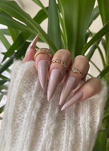 Stiletto Takma Tırnak