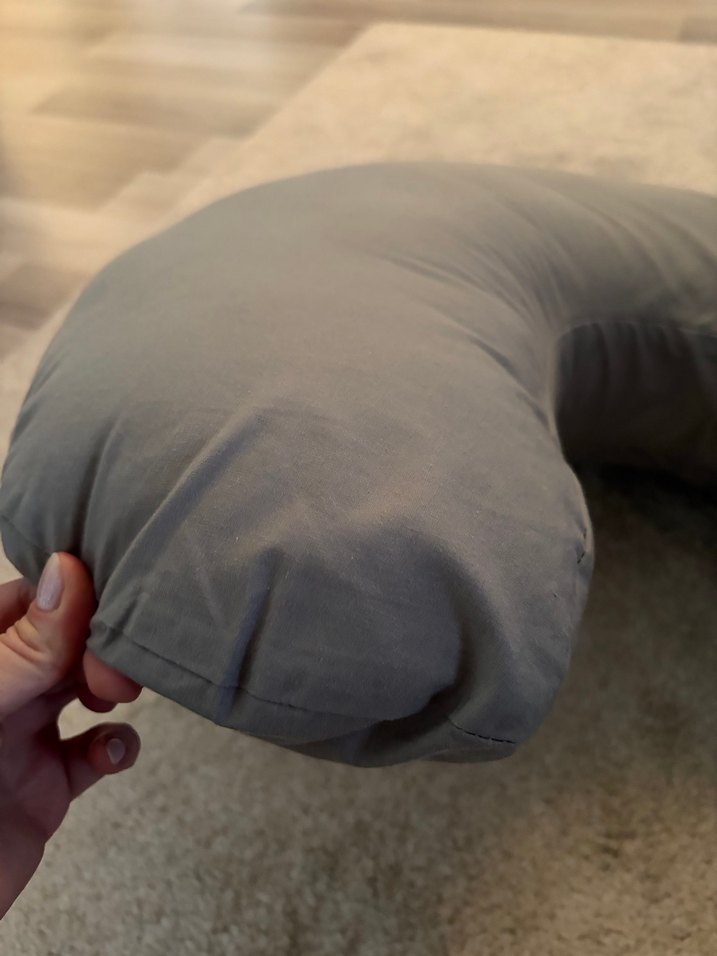 Gri Emzirme ve Hamile Yastığı - Görsel 4