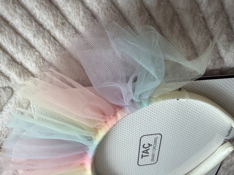 LCW Renkli Pastel Fırfırlı Çocuk Taç - Görsel 3