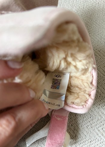 UGG Pembe Fiyonklu Bebek Bot - Görsel 6