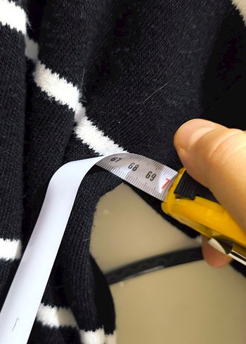 Siyah Beyaz Çizgili Kadın Triko Kazak - Görsel 7