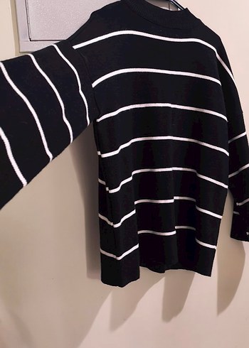 Siyah Beyaz Çizgili Kadın Triko Kazak - Görsel 5