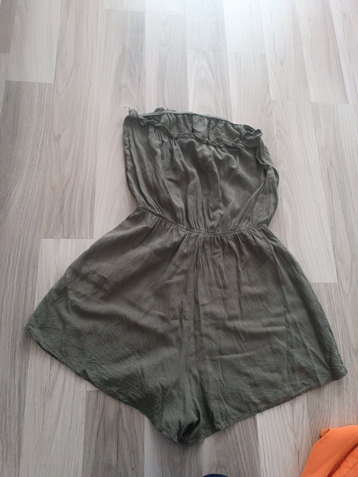 HM markadır Gri Keten Straplez Mini Tulum - Görsel 2