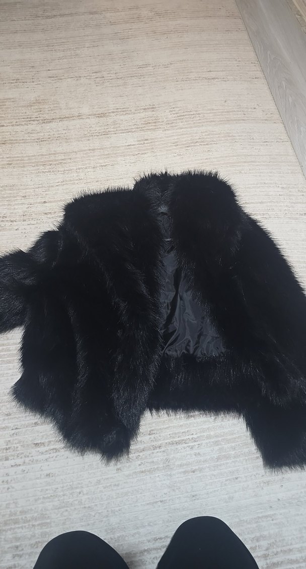 Siyah Kürk Detaylı Midi Kadın Mont - Görsel 2