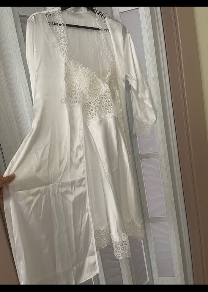 Perin saten ıkıli gecelık takımı - Görsel 3