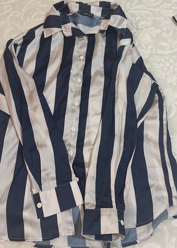 Düğmeli, Uzun Kollu Çizgili Gri Kadın Gömlek - Görsel 5