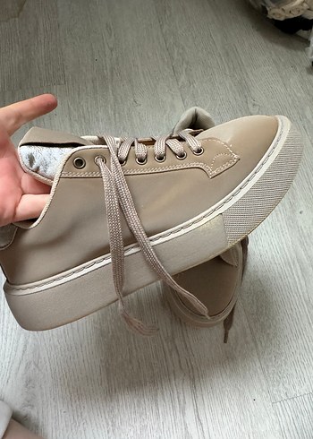 Spor ayakkabı - Görsel 2