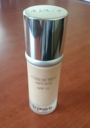 La Prairie Fondöten 