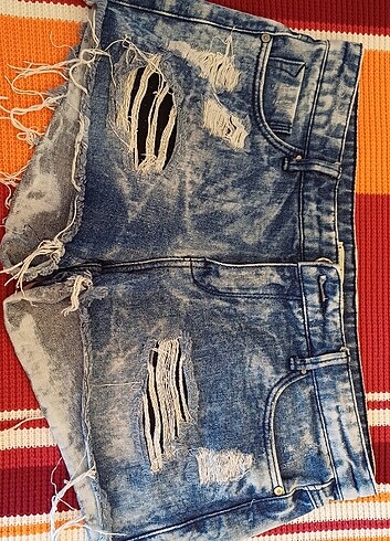 Stradivarius Kısa şort