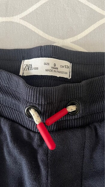 Zara Zara 9 yaş ( kalıbı küçük )