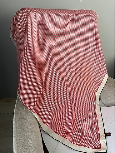 Orijinal eşarp - Görsel 2