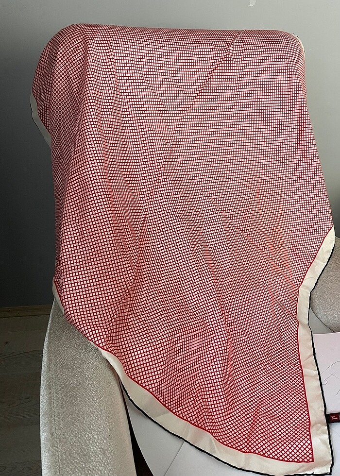 Orijinal eşarp - Görsel 2