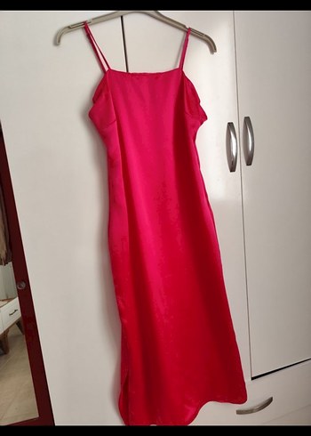 Pembe Uzun Askılı Drapeli Elbise