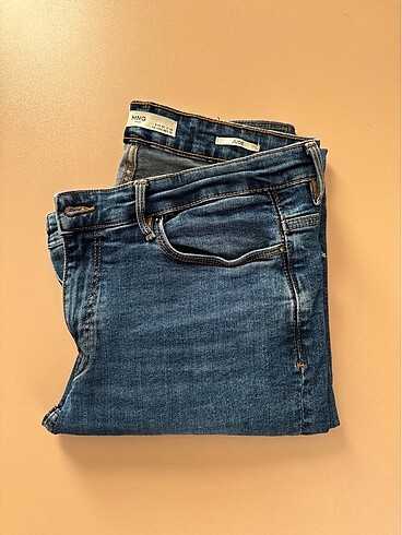 Mango jeans
