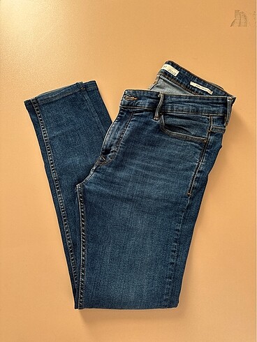 Mango jeans 1 alana 1 bedava