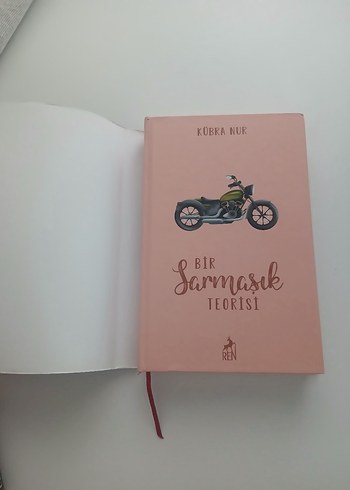 Bir Sarmaşık Tecrisi - Kübra Nur - Görsel 3