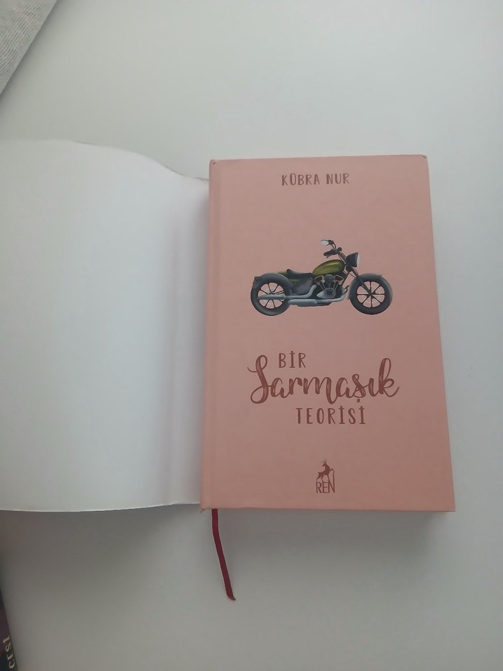 Bir Sarmaşık Tecrisi - Kübra Nur - Görsel 3