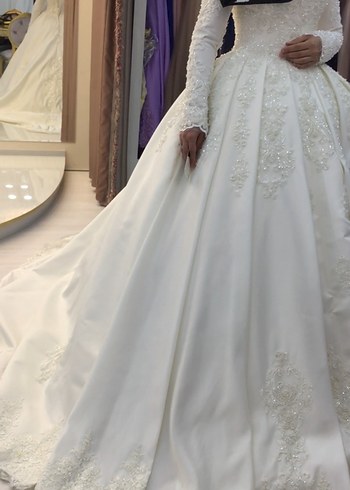 Uzun Kollu Prenses Gelinlik - Görsel 2