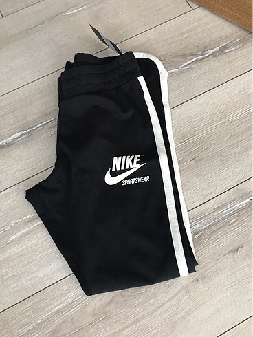 Nike alt eşofman