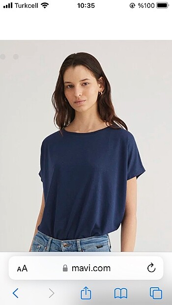 Mavi jeans lacivert tişört