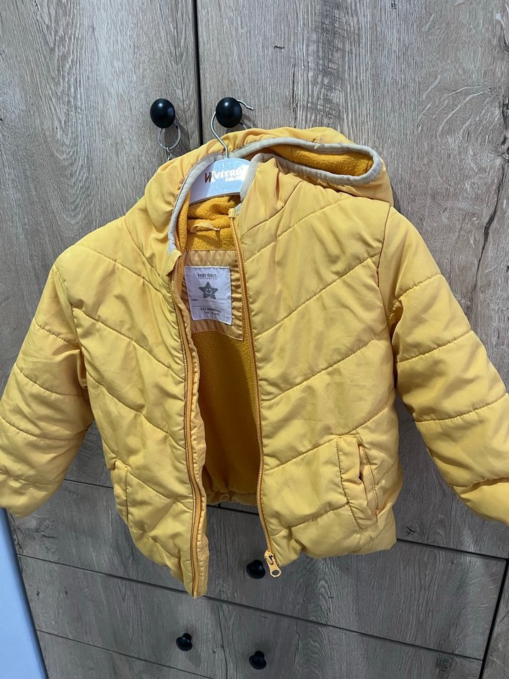 Erkek Çocuk Sarı Kapüşonlu Fermuarlı Mont - Görsel 2