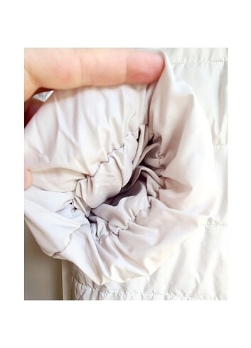 H&M Kadın Kırık Beyaz Kapitone Mont - Görsel 5