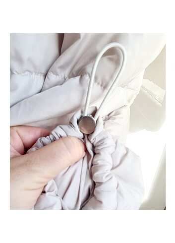 H&M Kadın Kırık Beyaz Kapitone Mont - Görsel 6