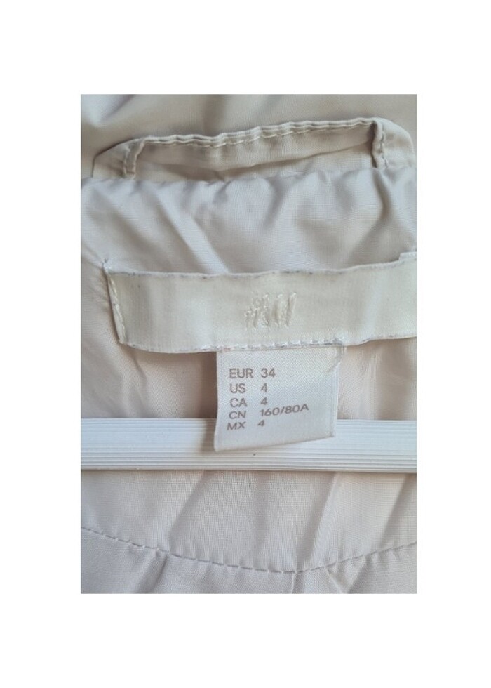 H&M Kadın Kırık Beyaz Kapitone Mont - Görsel 2