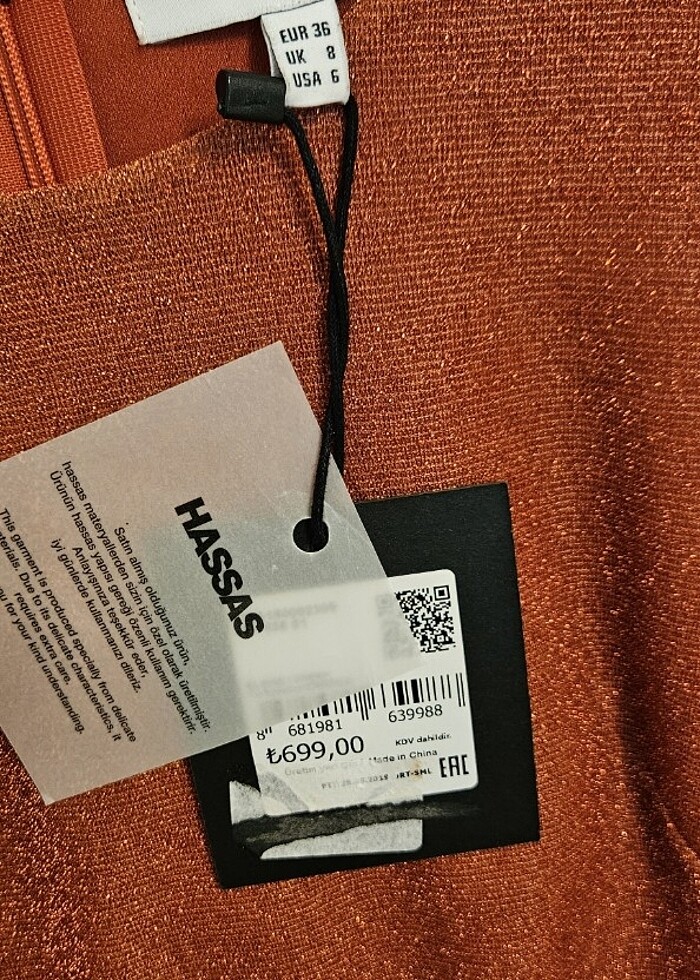 Twist Parlak Simli Midi Elbise - Görsel 4