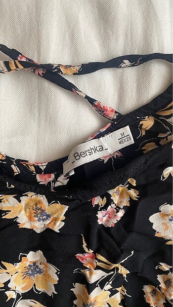 Bershka Kadın crop bluz