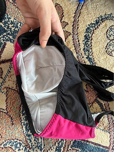 36 Beden Bikini üstü