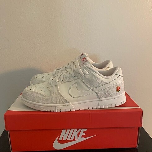 Nike Nike Dunk Low You Deserve Flower