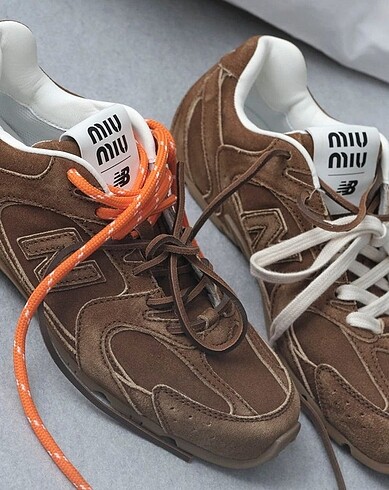 37 Beden New Balance Miu Miu