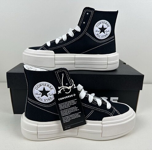 Converse spor ayakkabı