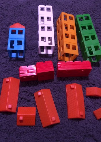 Pilsan marka Renkli Lego Ev Parçaları Seti
