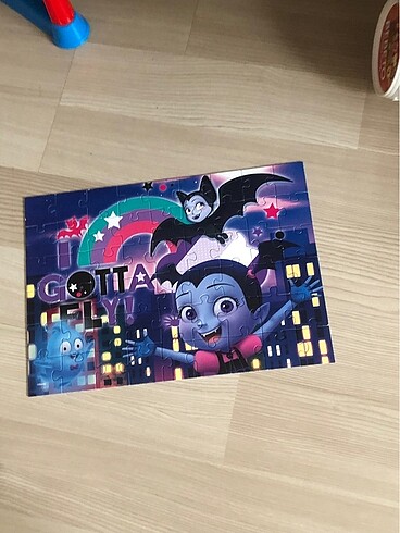 Puzzle eksiksiz kutusuz