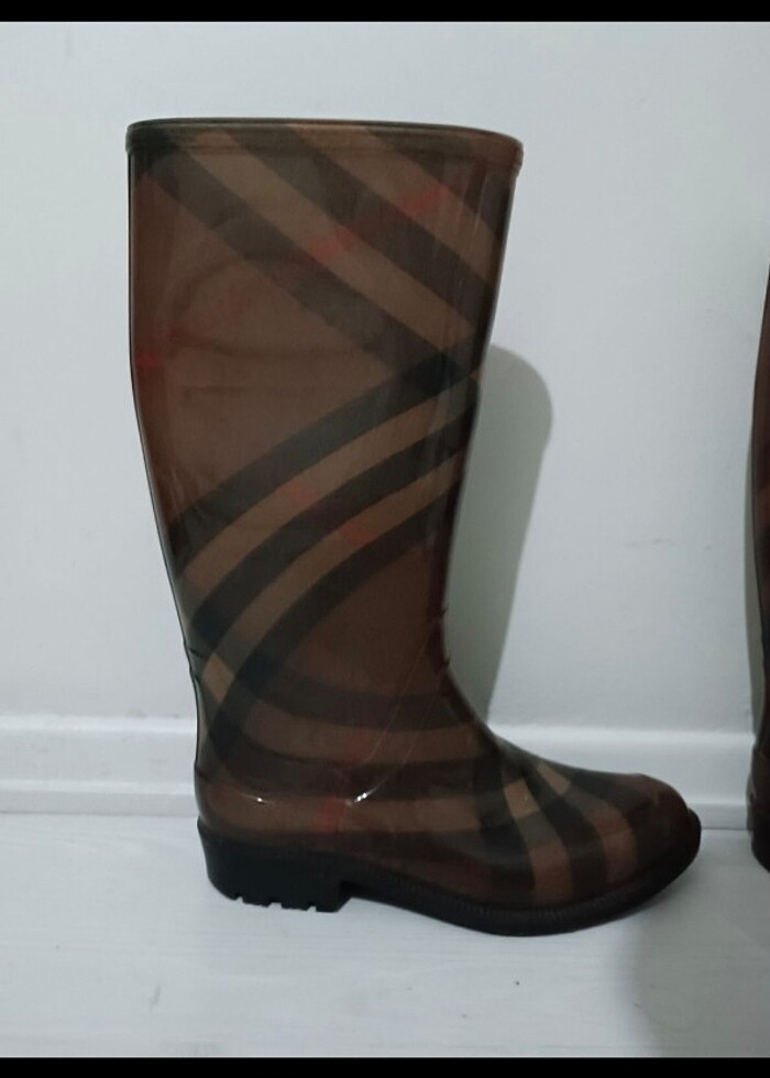 Burberry orijinal ekose yağmurluk bot - Görsel 2