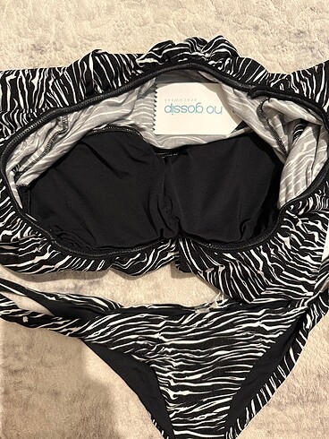 40 Beden Zebra desen bikini takımı