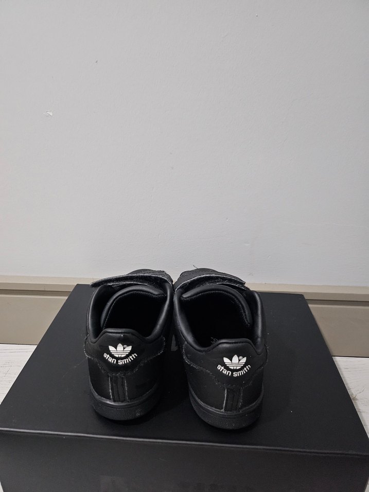 orjinal adidas stansmit 27 numara - Görsel 2