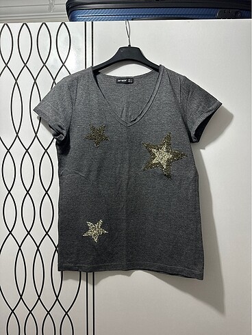 Gri tshirt