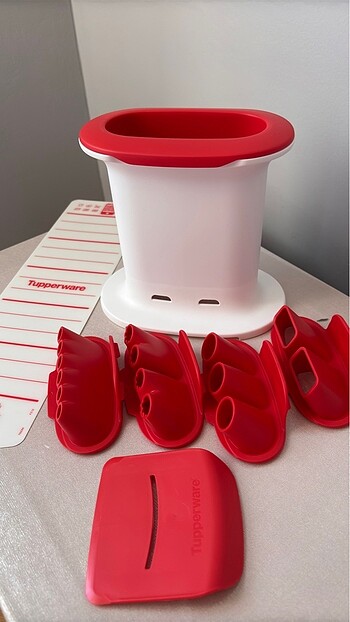Tupperware kurabiye fabrikası