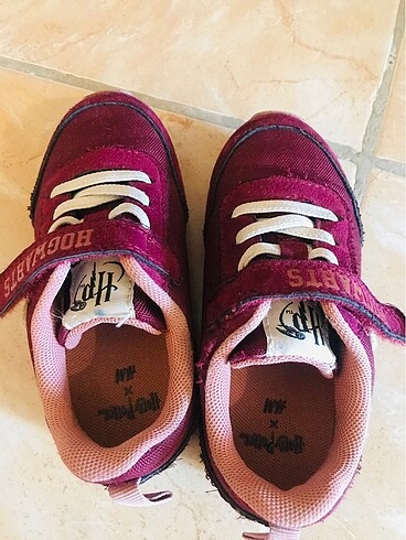 24 Beden bordo Renk H&M marka çocuk spor ayakkabı