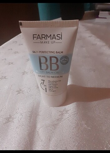 Farmasi bb krem medium 02