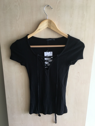 siyah tshirt