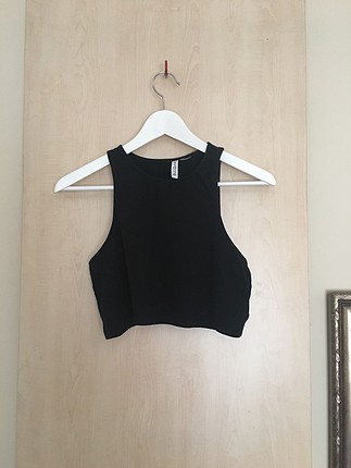 siyah crop top
