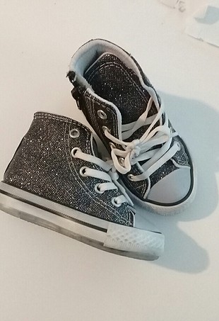 22 numara parlak convers