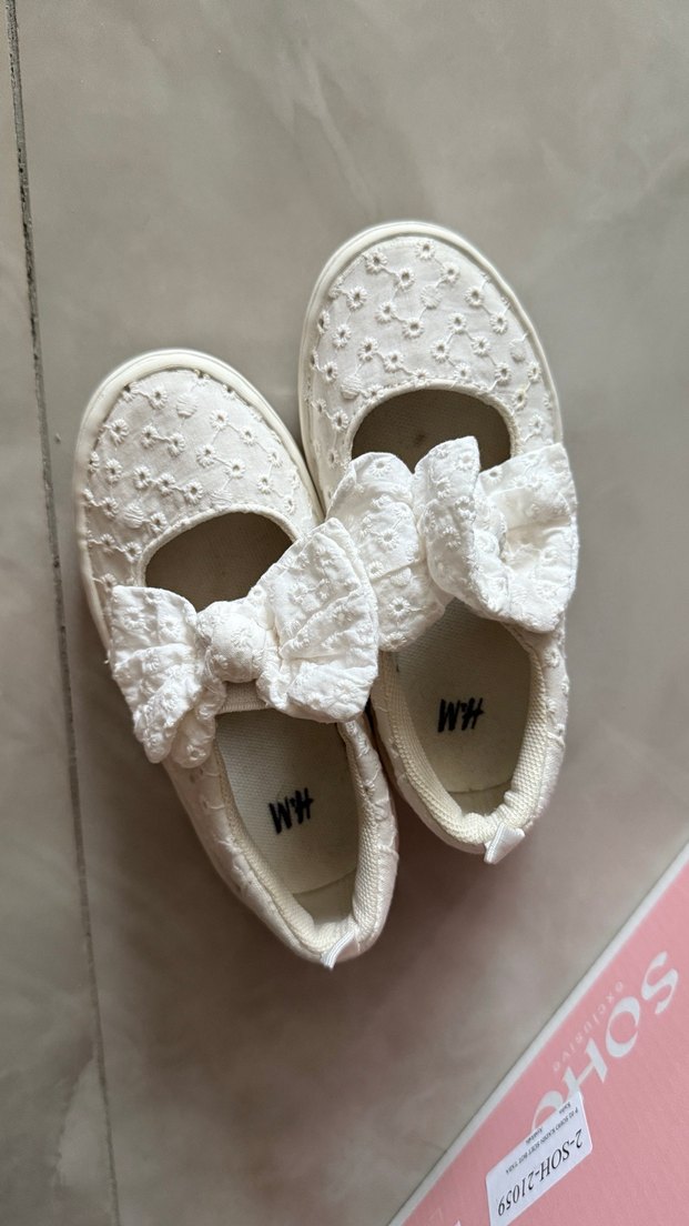 Kız Çocuk Beyaz Nakışlı Babet - Görsel 3