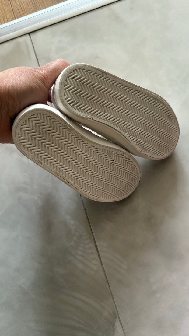 Kız Çocuk Beyaz Nakışlı Babet - Görsel 2