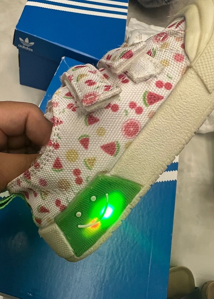 Vicco meyve desenli ışıklı ayakkabı - Görsel 2